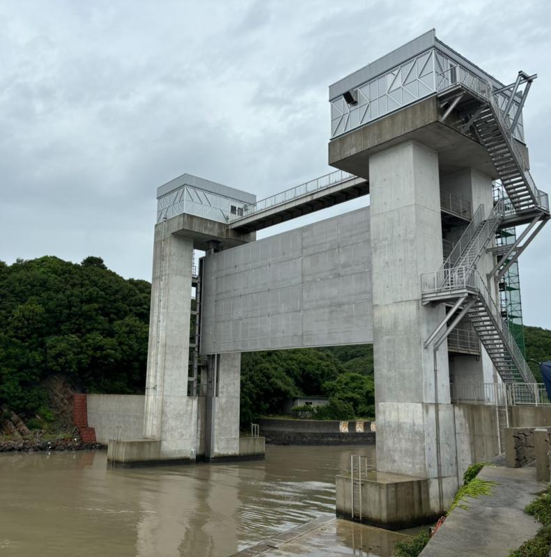 本庄川水門