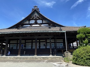 亀山本徳寺