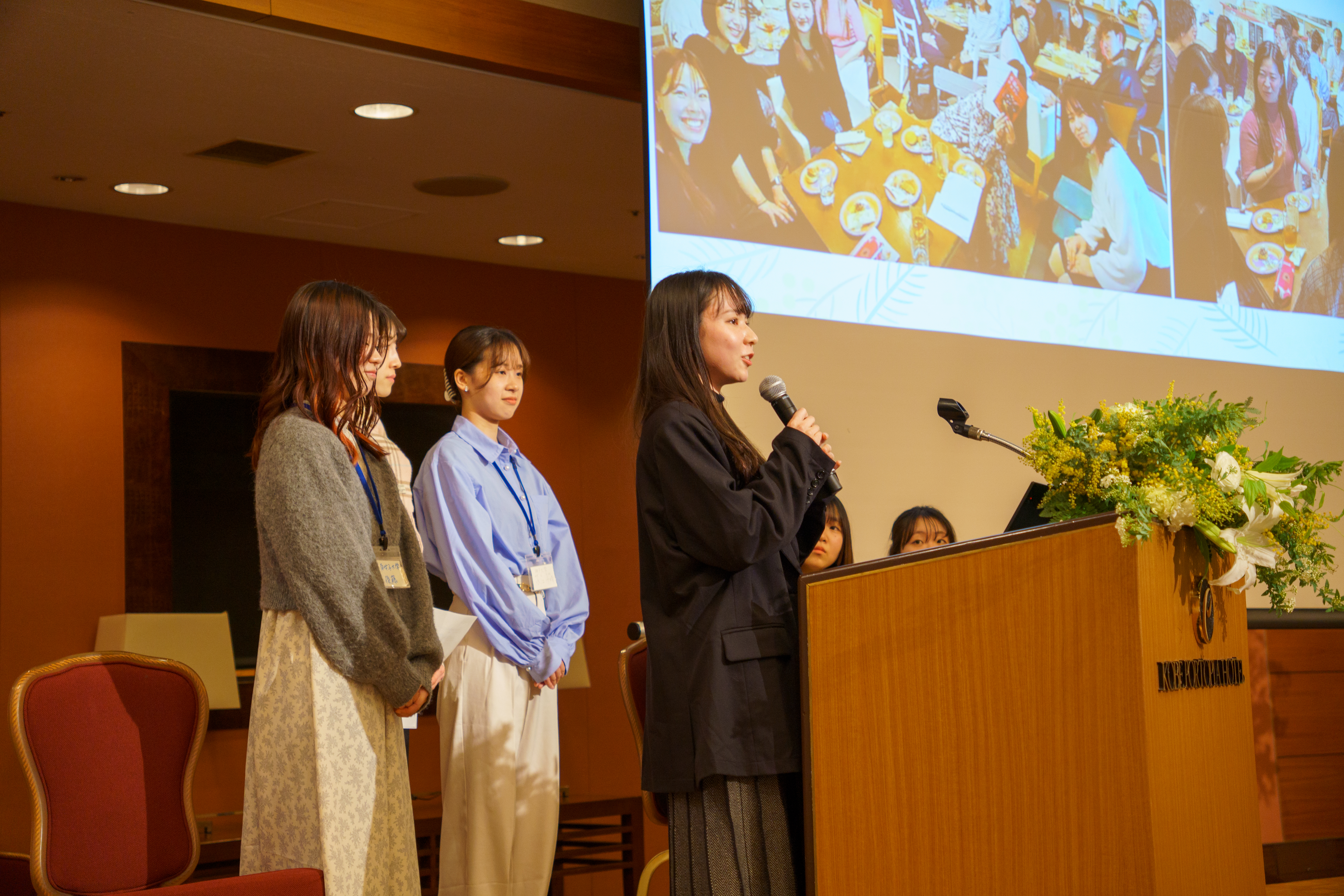 レポーターチーム