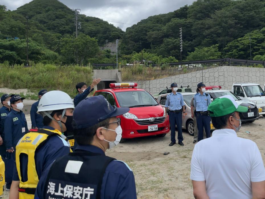 合同パトロール諸寄海岸