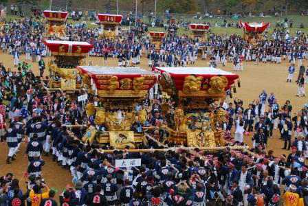 佳作5【三木の祭り屋台大集合の一幕】