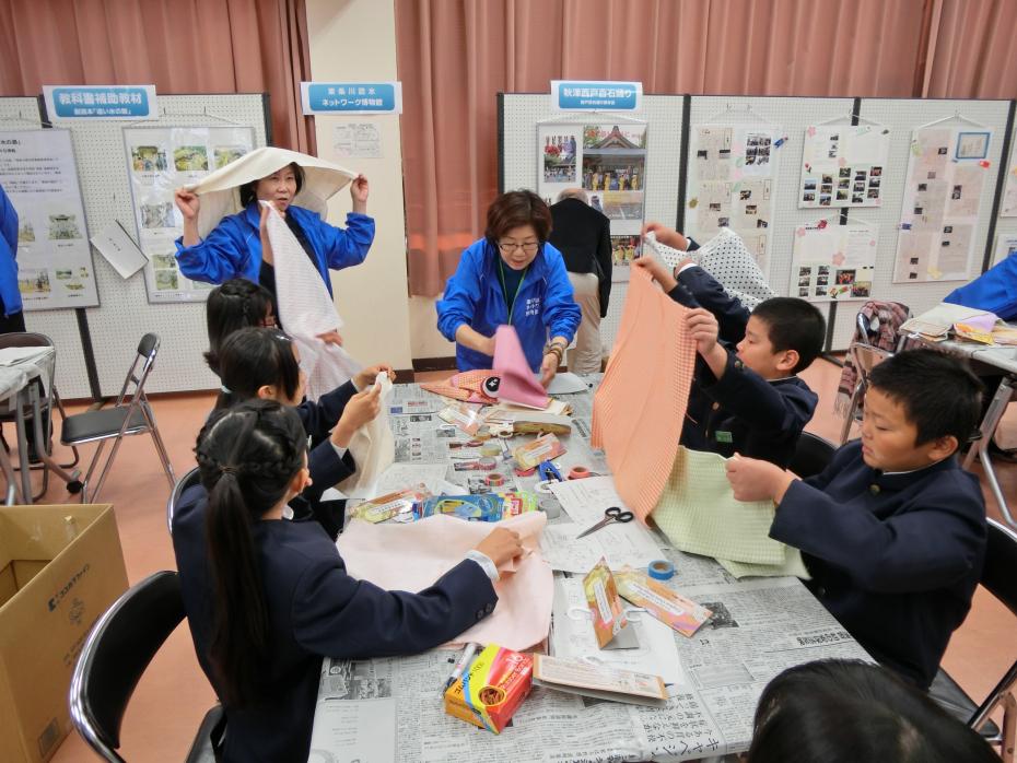 鯉のぼり帽子の制作