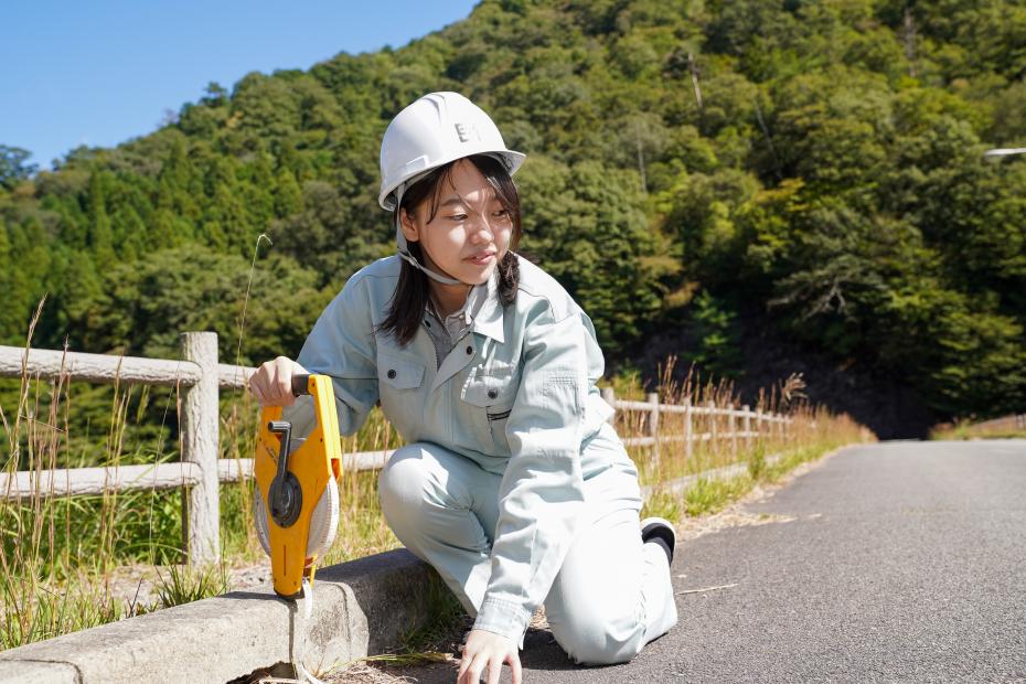 農業土木・女性4