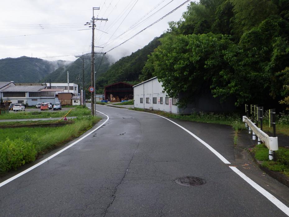 区画線設置後田井中